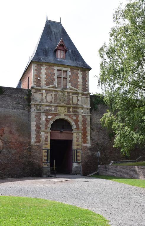 La Porte De Bretagne Péronne Zewnętrze zdjęcie